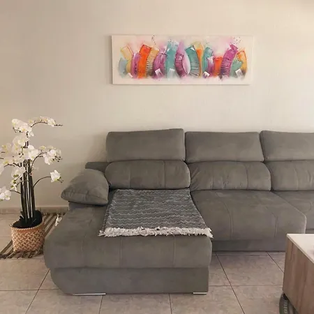 Casa Valdi, Fantastic 4 Bedroom House With Private,heated Swimming Pool And Barbecue Ciudad Quesada