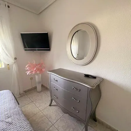 Holiday home Casa Valdi, Fantastic 4 Bedroom House With Private,heated Swimming Pool And Barbecue